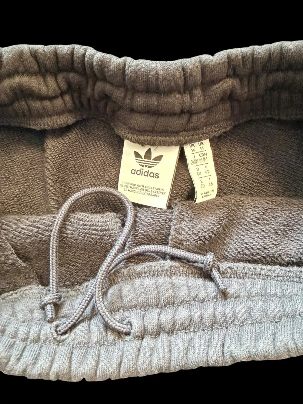 Adidas Originals Big Trefoil Shorts Mens M Gray Blue Iridescent Sweat Shorts